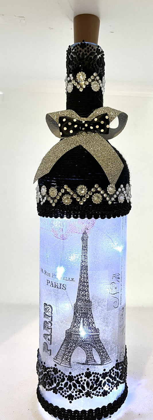 Eiffel Tower Black and White Nightlight